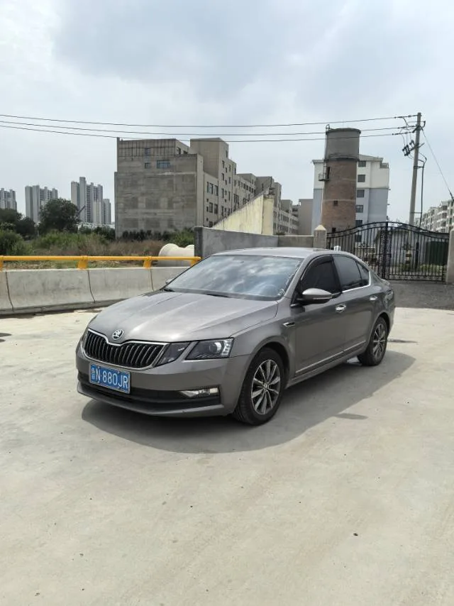 Octavia 2021 1.5L Automatic Comfort Edition