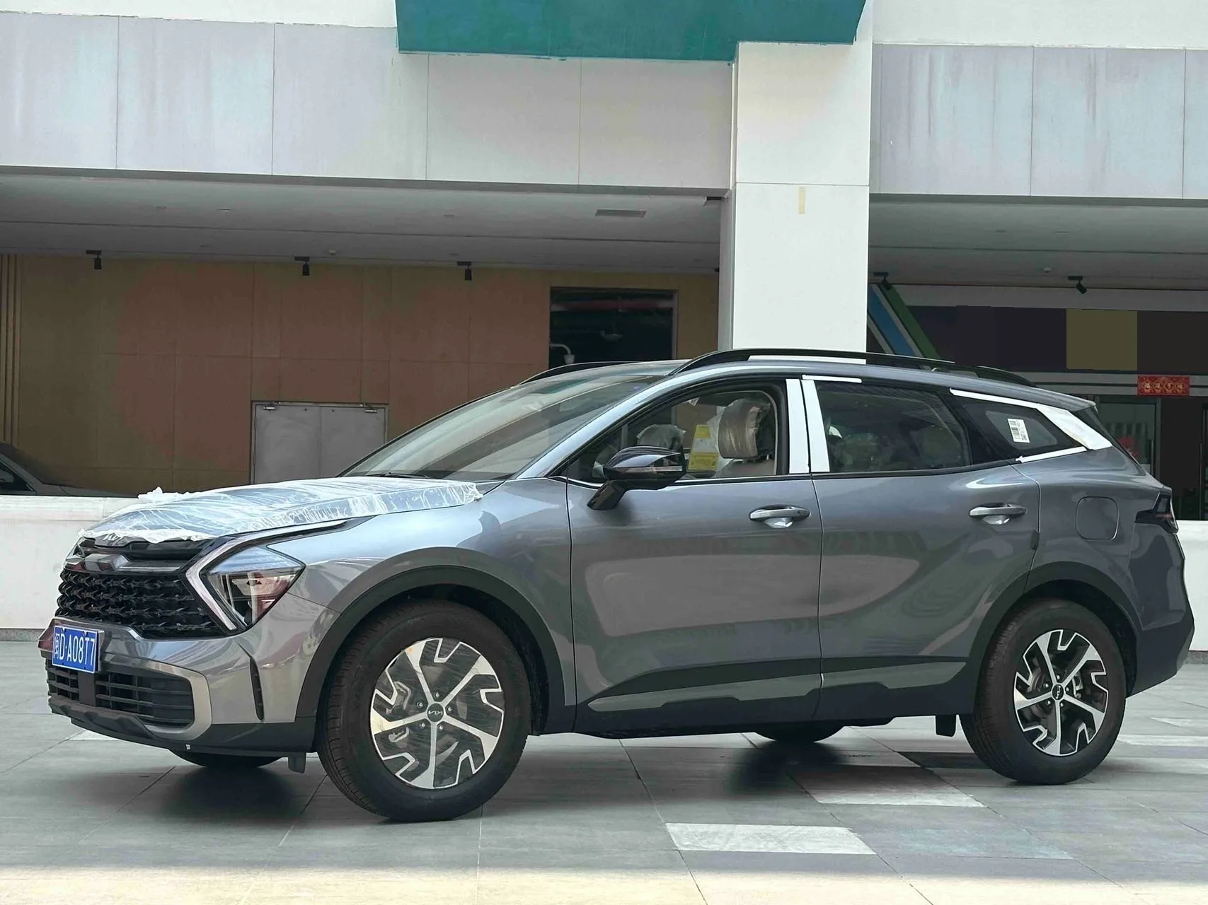 Lion Platinum Expansion 2023 1.5T 2WD Luxury Edition