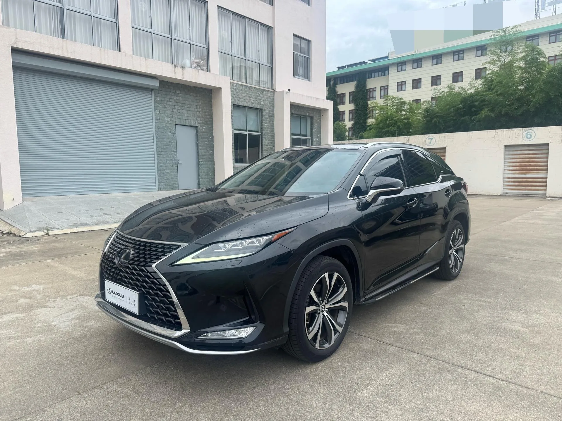 Lexus RX 2020 Facelift 300 AWD Elegant Edition