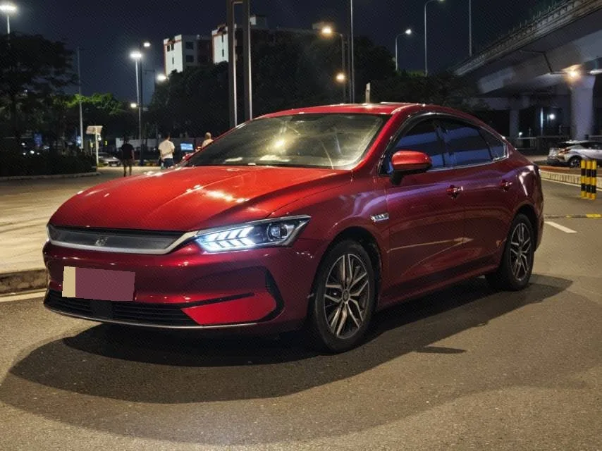 Qin PLUS 2021 EV 500KM Luxury Edition