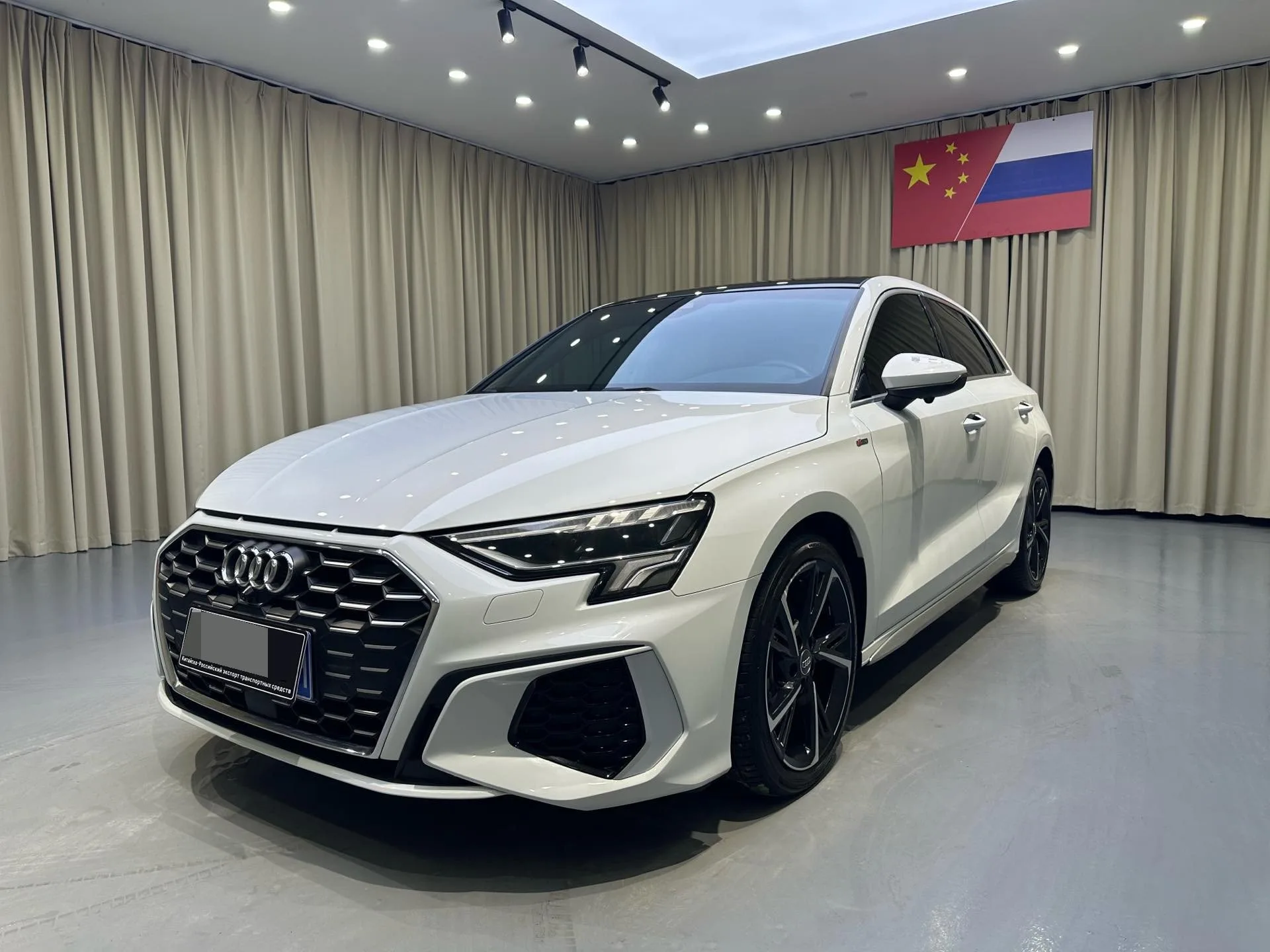 2021 Audi A3 Sportback 35 TFSI Style & Elegance Edition