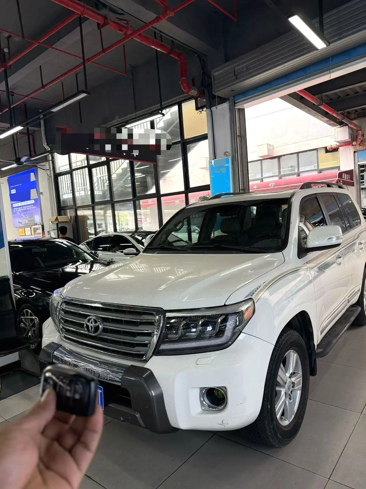 2012 Land Cruiser 4.6L Automatic VX-R