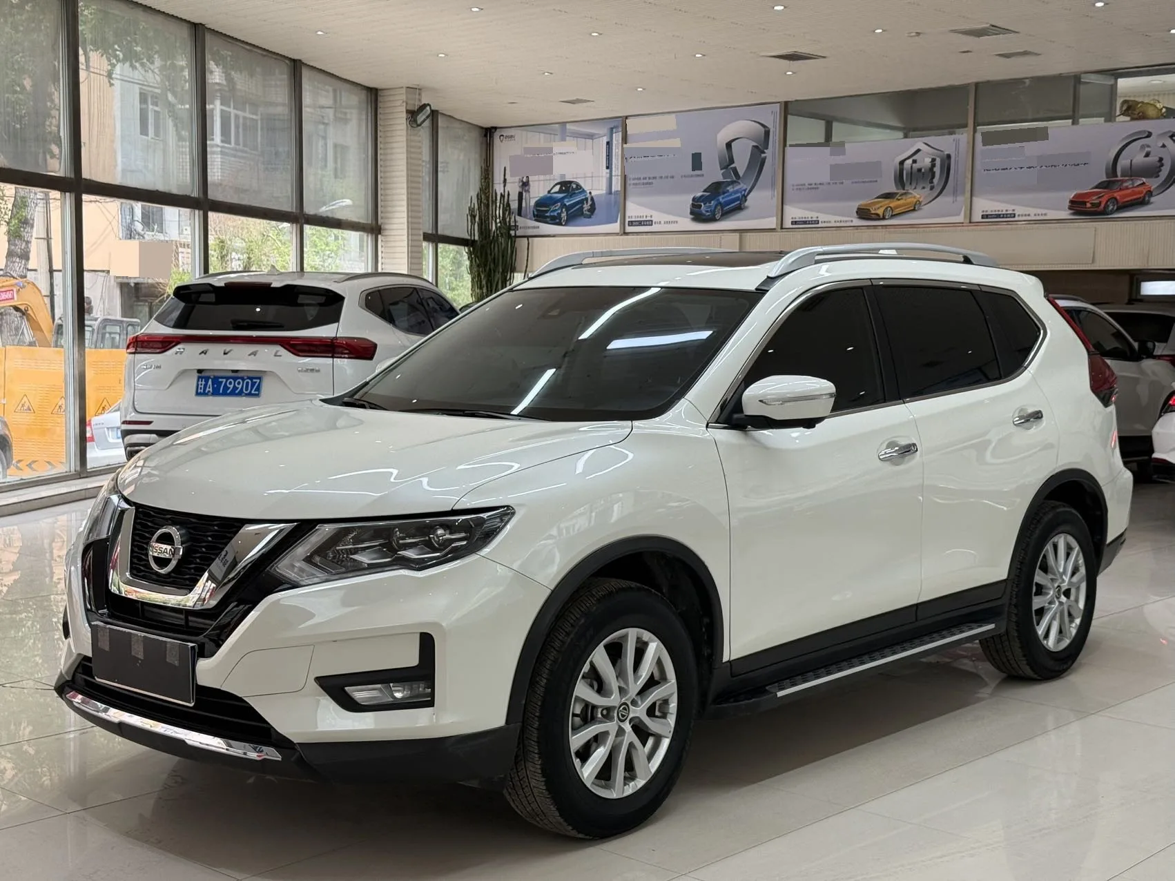 Nissan X-Trail Glory 2022 2.0L 2WD Intelligent Connectivity Premium Edition