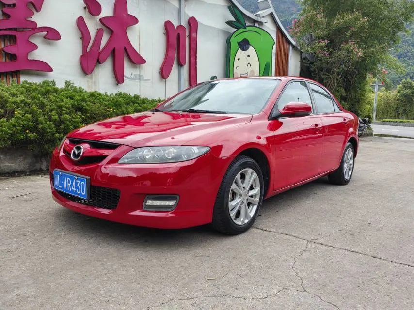 2015 Mazda6 2.0L Automatic Luxury