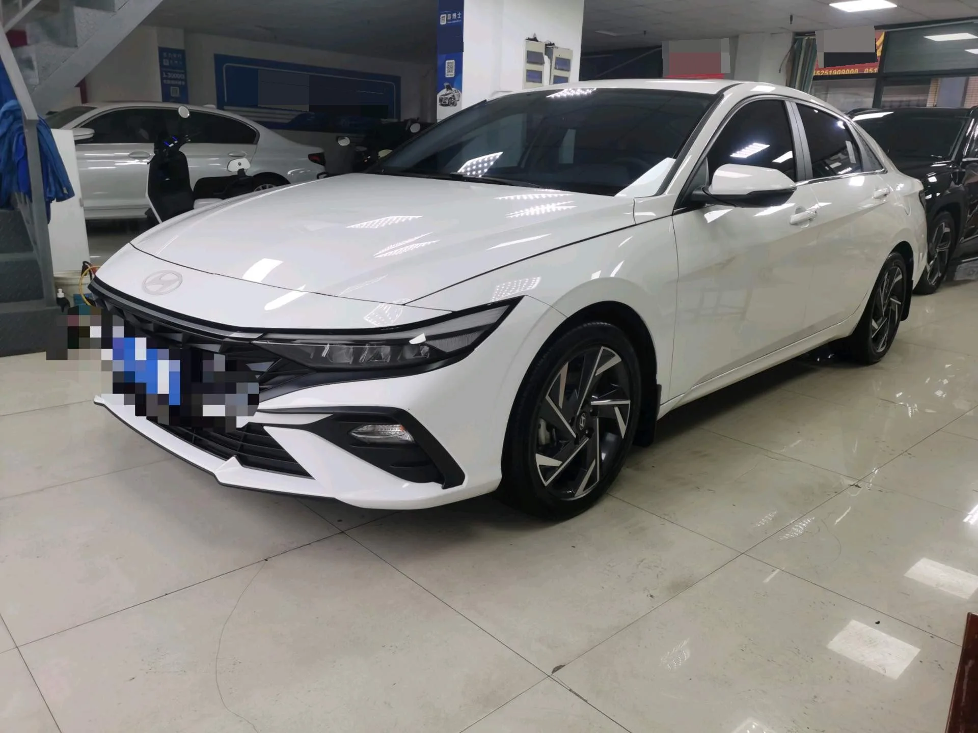 Hyundai Elantra 2023 1.5L CVT GLX Elite Edition