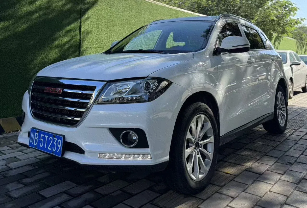 Haval H2 2018 Red Label 1.5T Dual-Clutch Two-Wheel Drive Luxury Edition