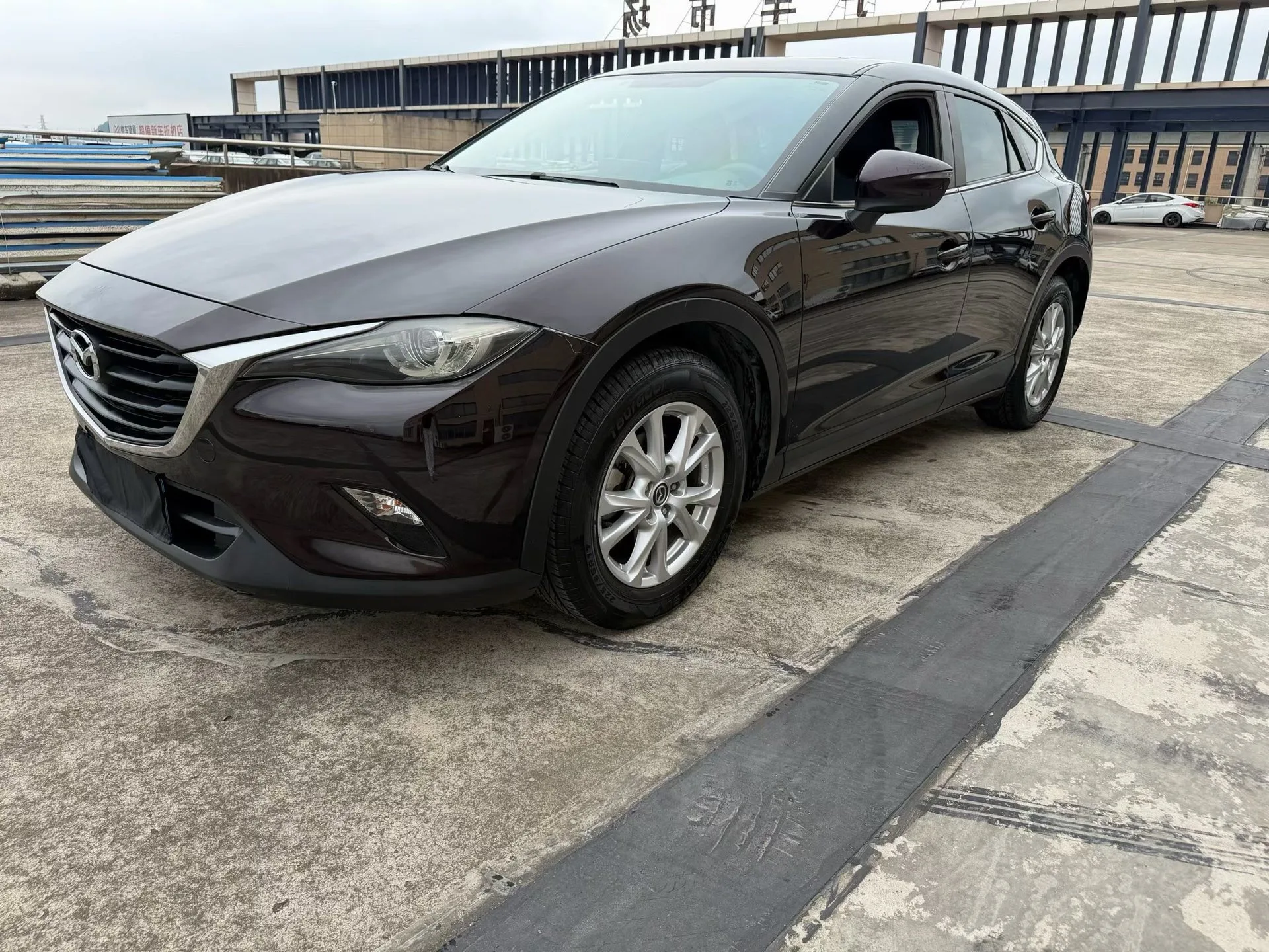 Mazda CX-4 2018 2.0L Automatic 2WD Blue Sky Vitality Edition (China VI Emission Standard)