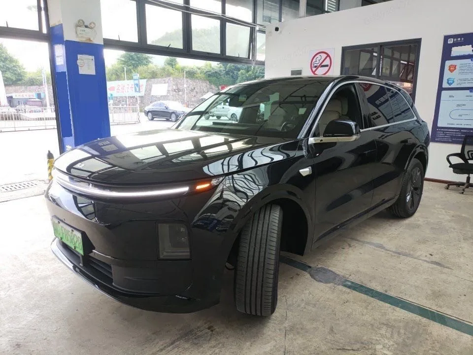Li Auto L6 2024 Pro