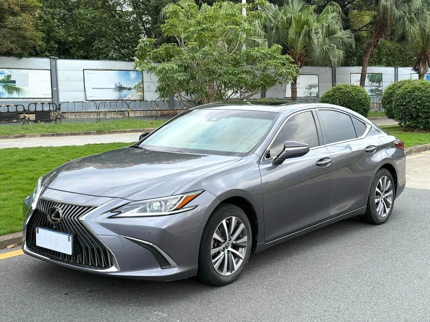 Lexus ES 2020 200 Excellence Edition