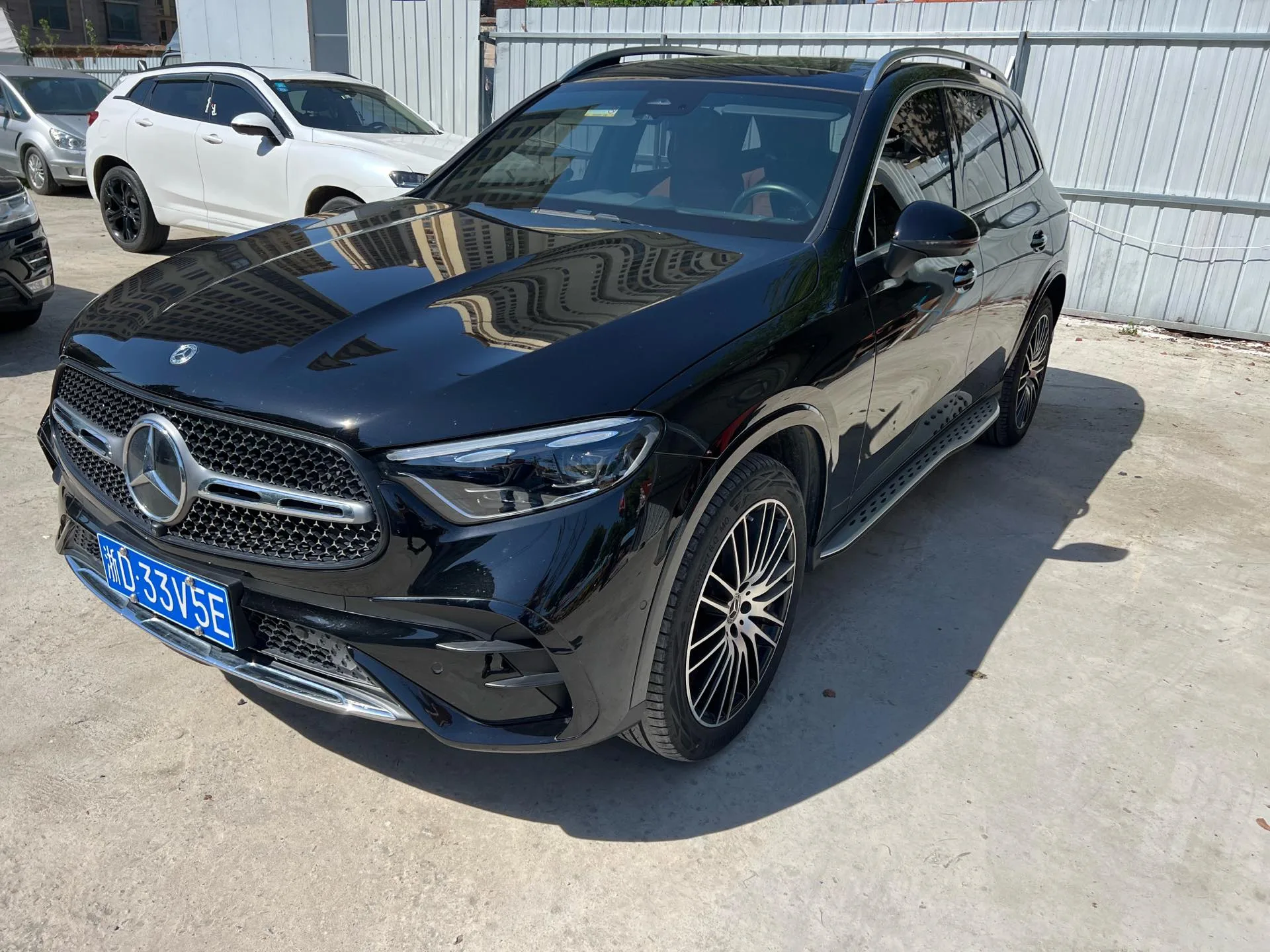 Mercedes-Benz 2023 GLC 300 L 4MATIC 48V 2.0T Luxury 5-seater (facelift) Automatic