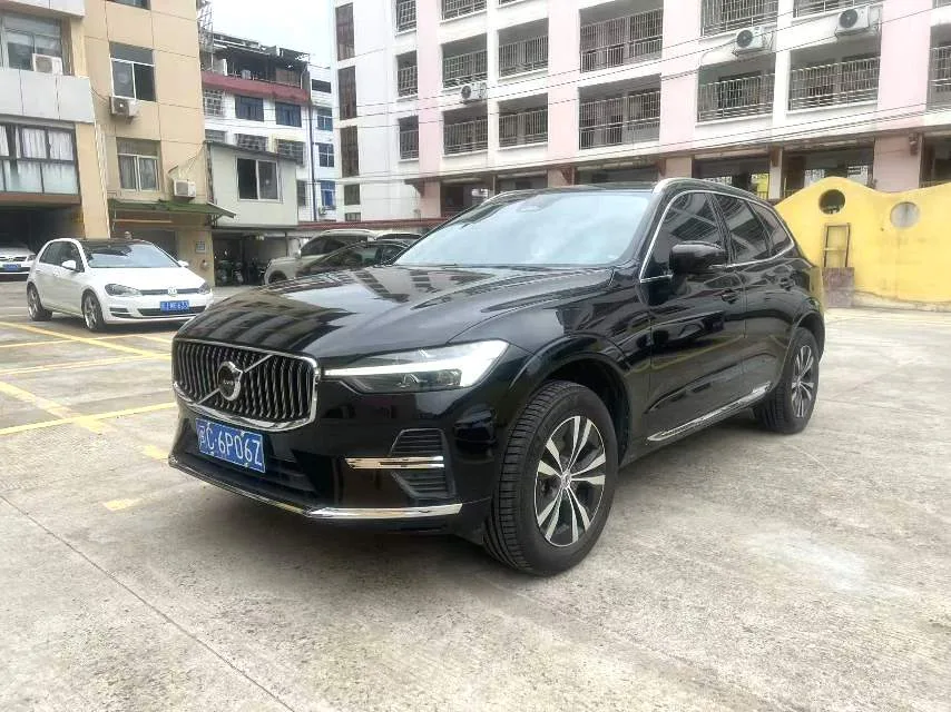 2024 Volvo XC60 B5 AWD Inscription Luxury Edition