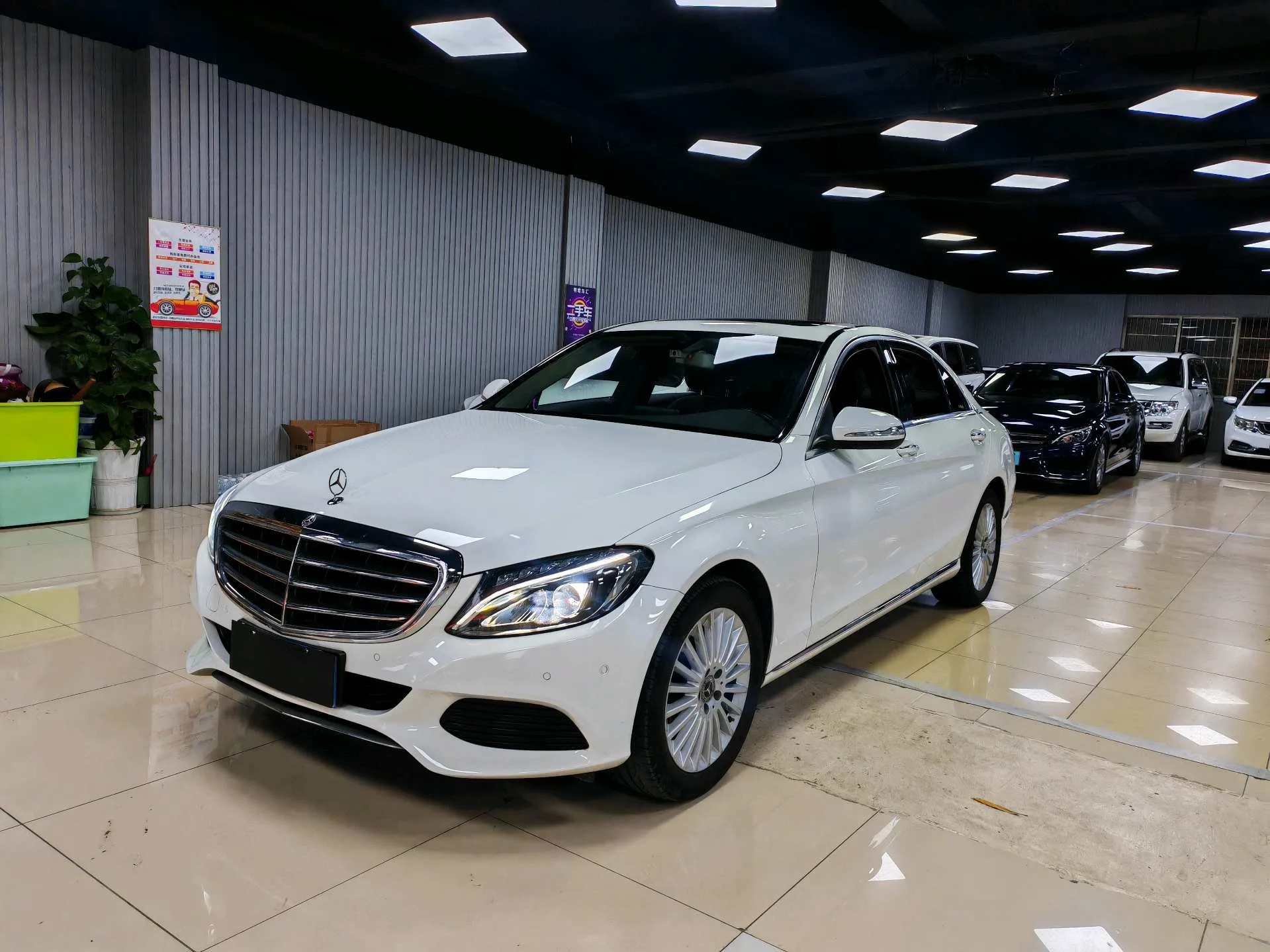 Mercedes-Benz C-Class 2018 C 180 L Fashion Edition