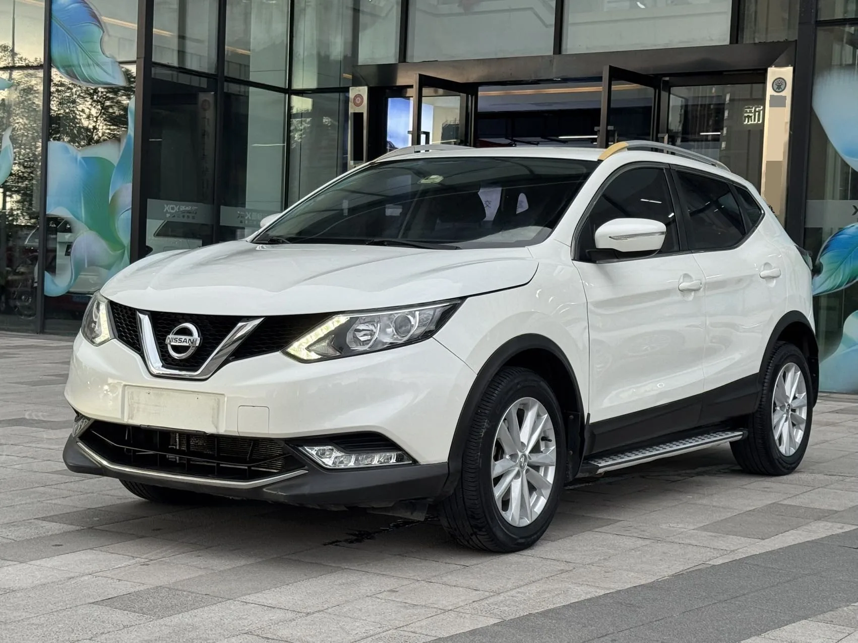 Nissan Qashqai 2017 2.0L CVT Elite Edition (National V Emission Standard)