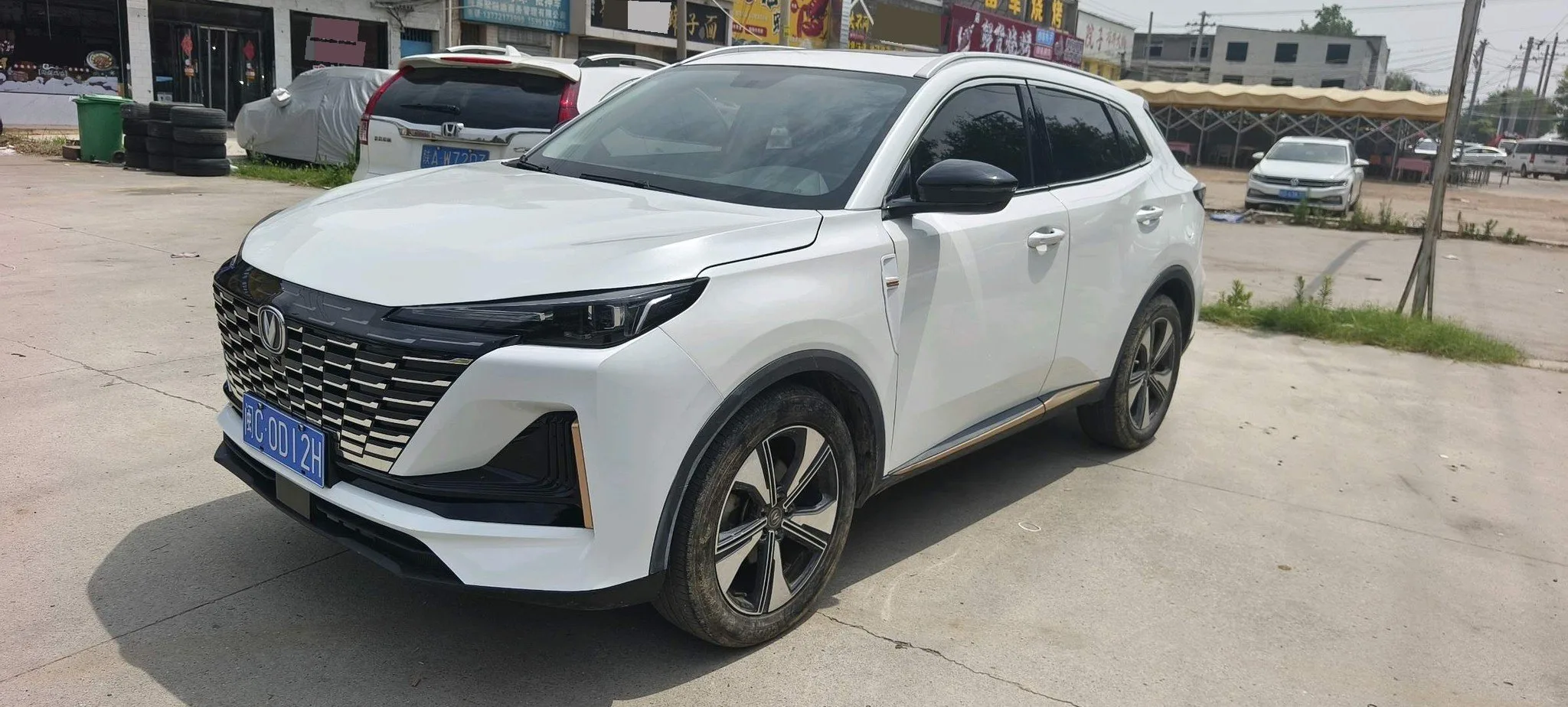 长安 CS55PLUS 2022 第二 一代 1.5吨 DCT 奢华 版