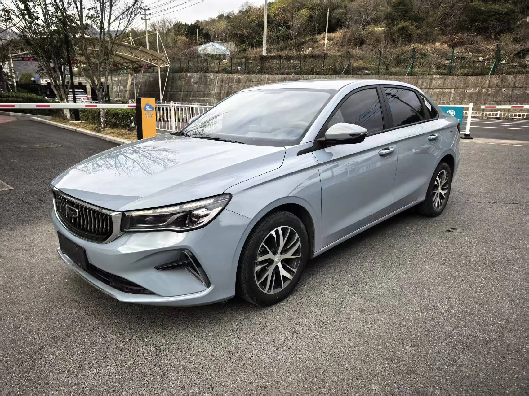 Geely Emgrand 2023 4th Generation Champion Edition 1.5L CVT Luxury