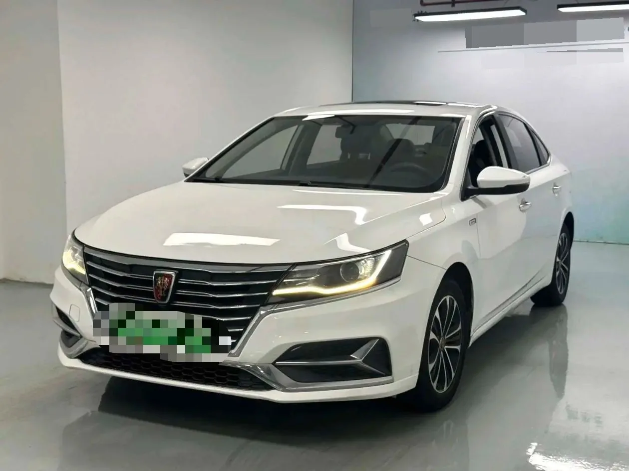 Roewe i6 New Energy 2019 Model Year PLUS 50T 4G Connectivity Glory Luxury Edition