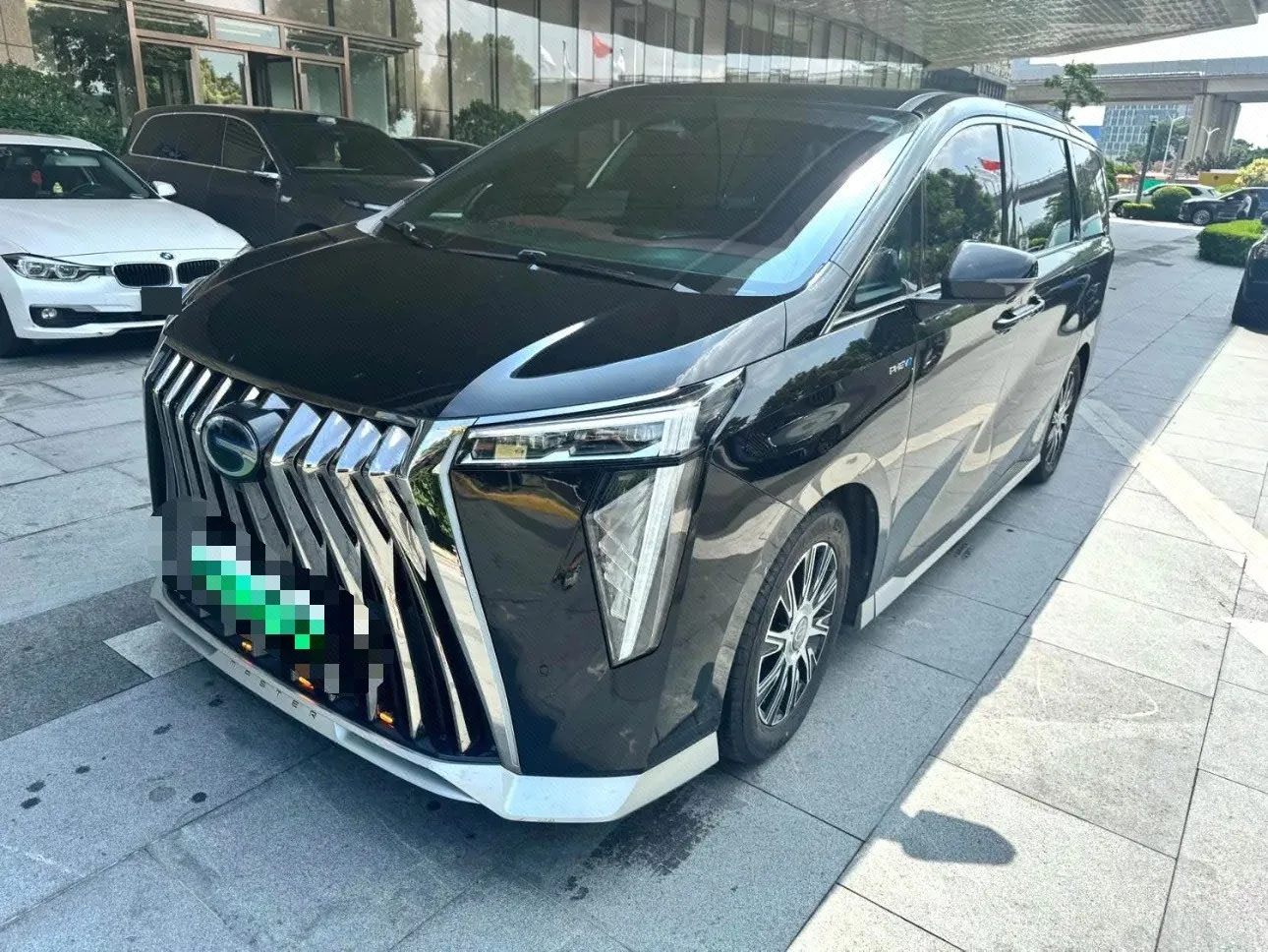 Trumpchi 2023 E9 2.0T Champion Edition Automatic