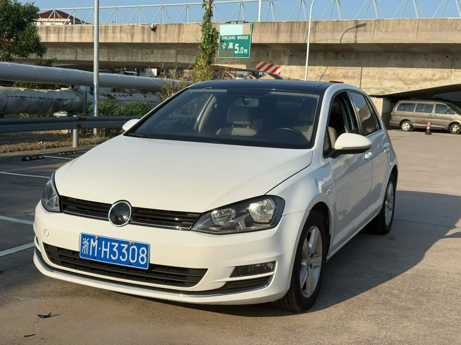2015 Golf 1.4TSI Automatic Luxury