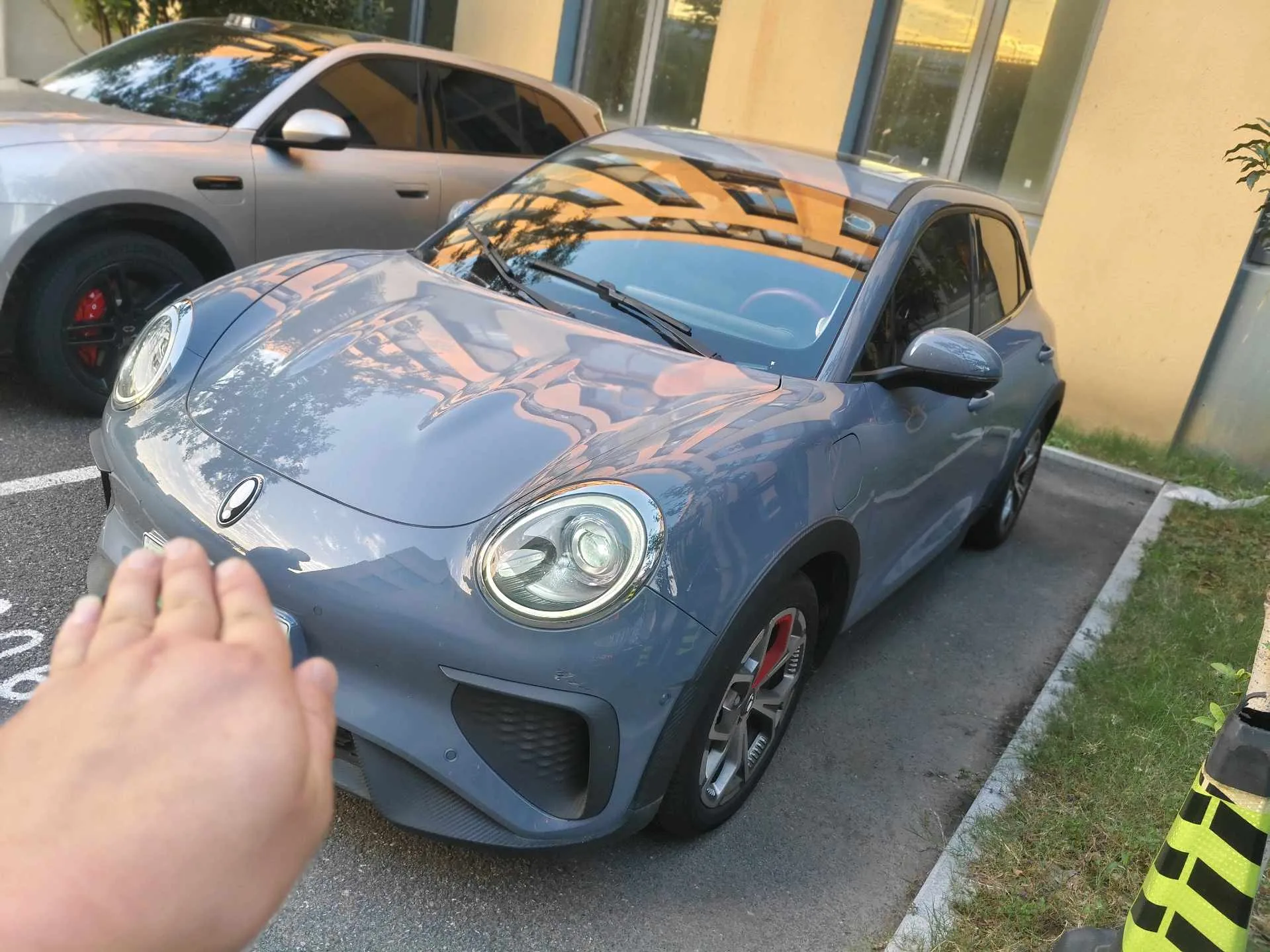 你好 好的 猫 GT 2022 花木兰 版, 480 公里 长的 范围
