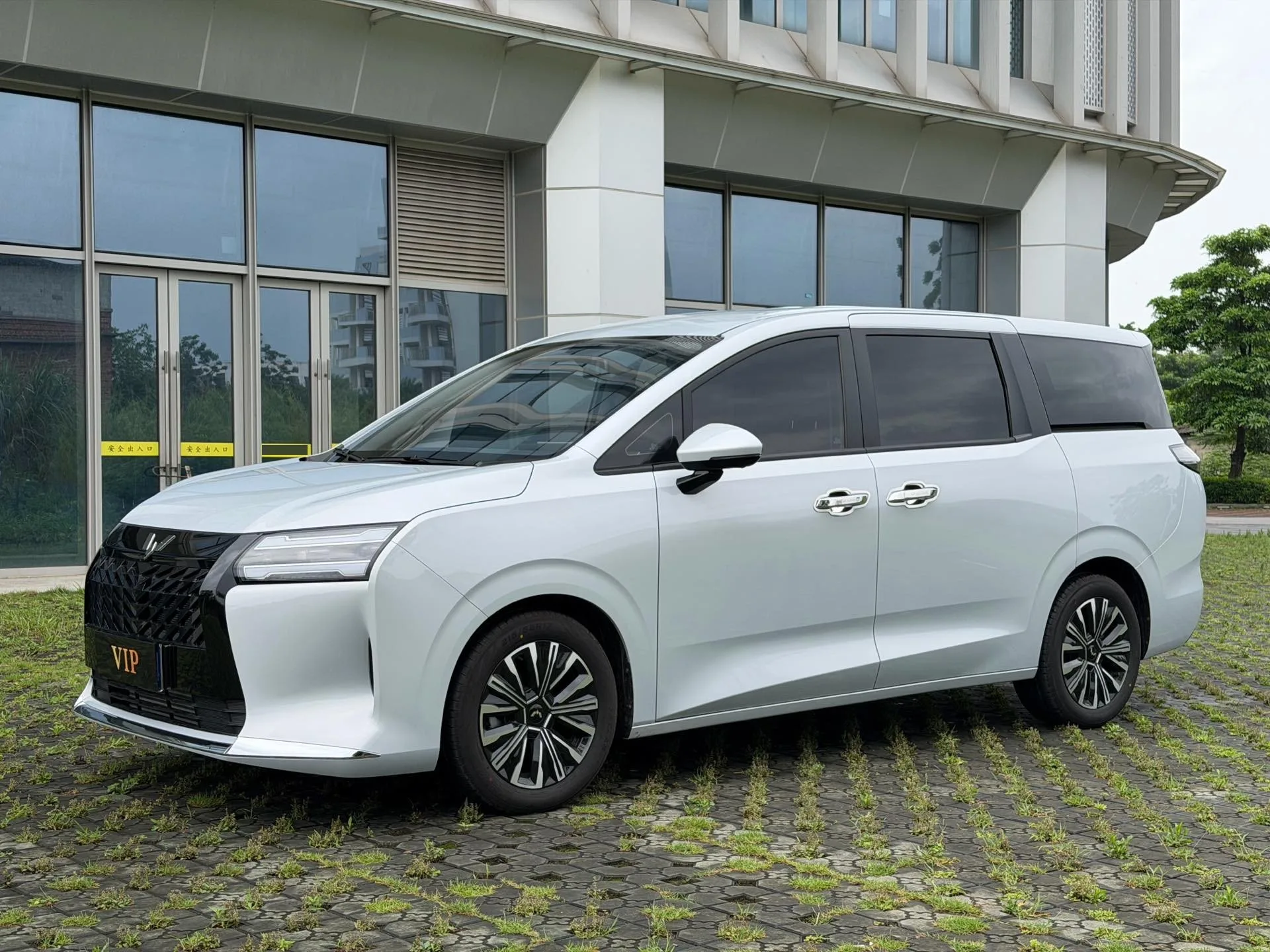 星光 730 2025 1.5吨 CVT 精英