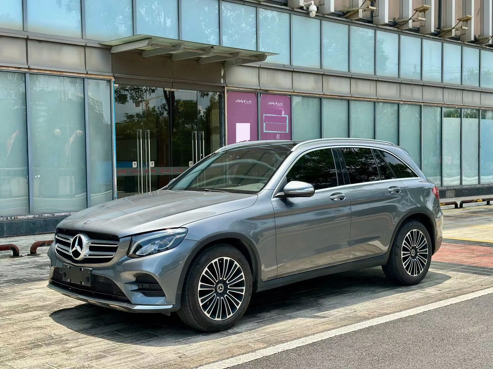 2018 Mercedes-Benz GLC Facelift: GLC 260 4MATIC Dynamic