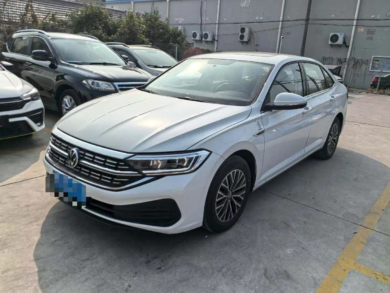 2023 Volkswagen Sagitar 200TSI DSG Flying Edition