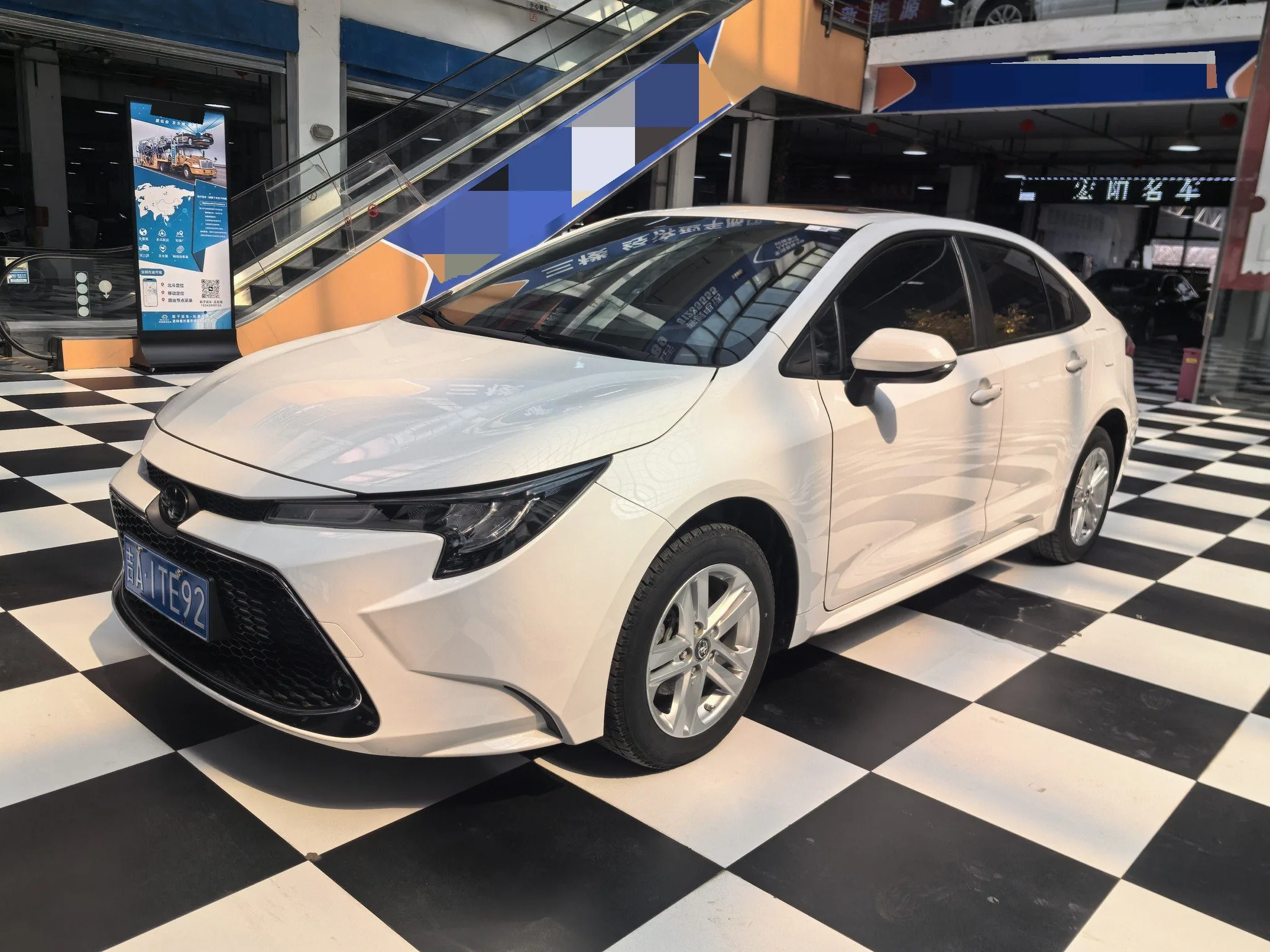 Levin 2022 185T CVT Luxury Edition