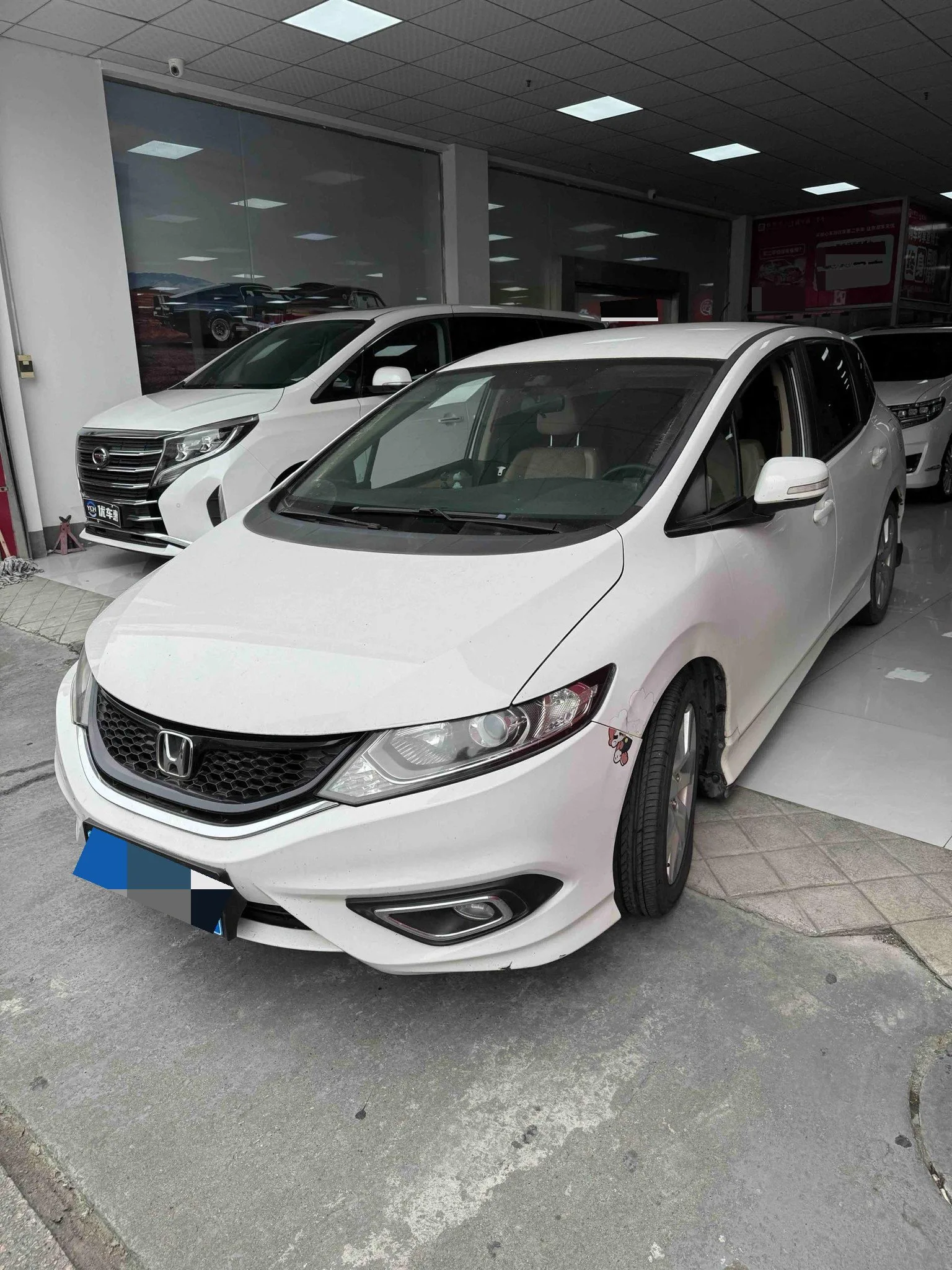 Jade 2014 1.8L Automatic Comfort Elite Edition 5-seater