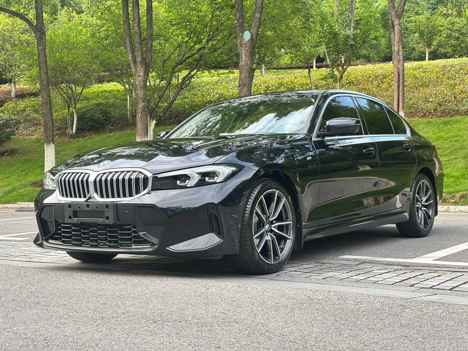 2023 BMW 3 Series 320i M Sport Package