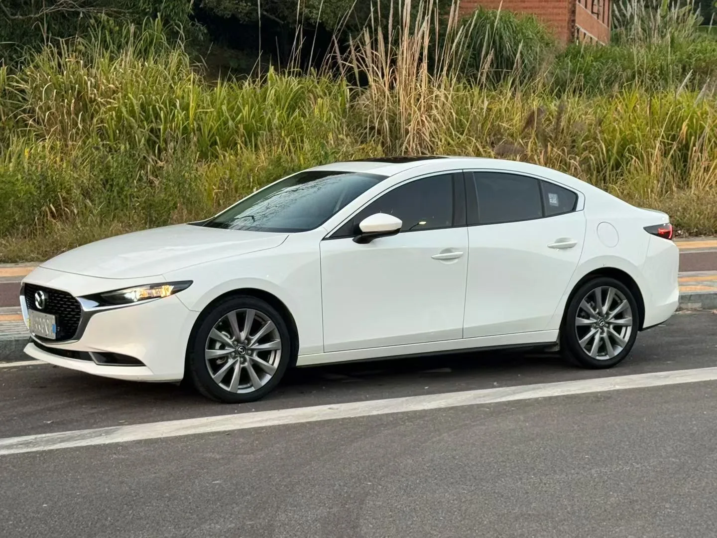 Mazda3 Axela 2021 2.0L Automatic Premium Edition