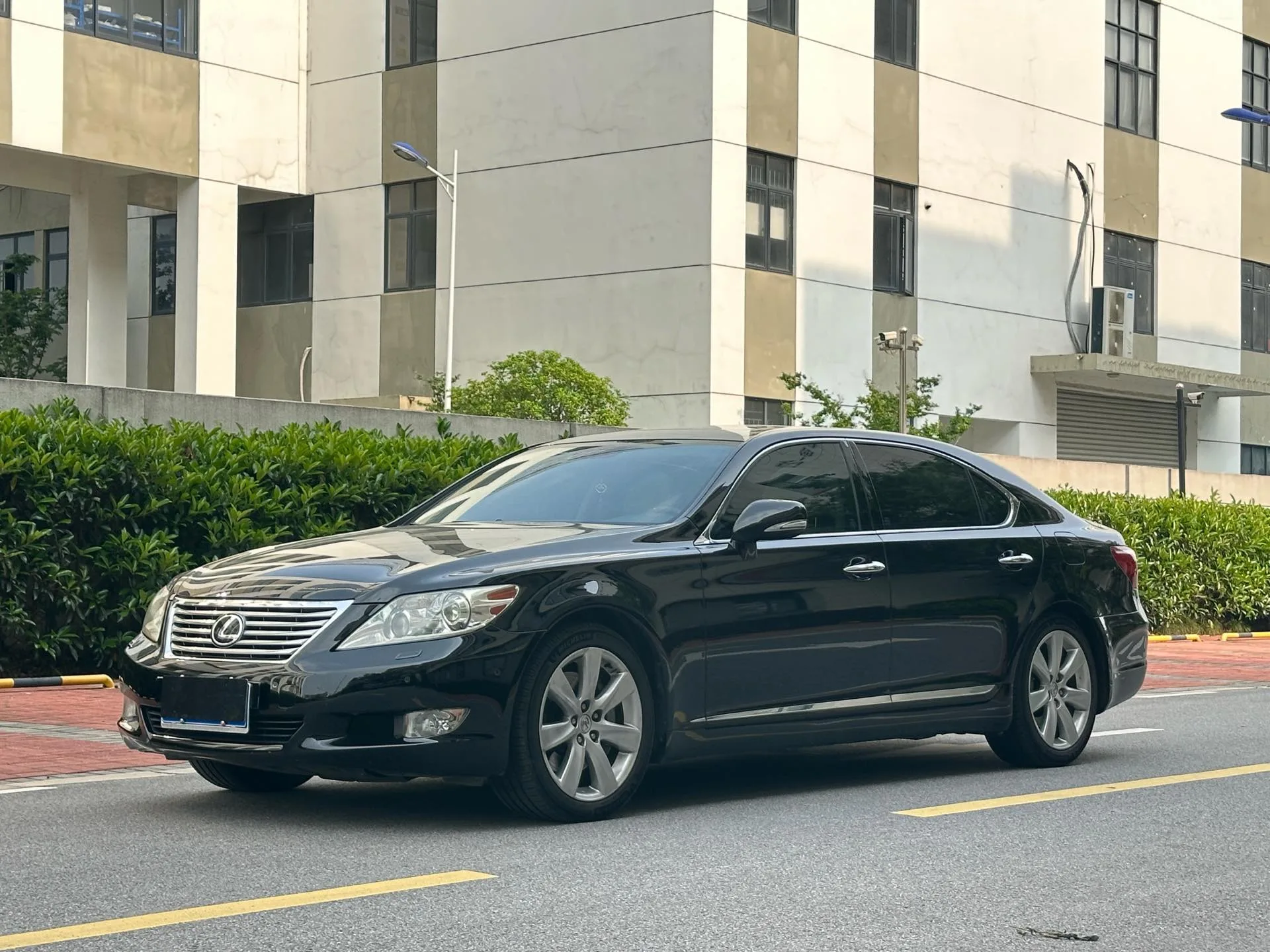 Lexus LS 2010 460L Premium Edition