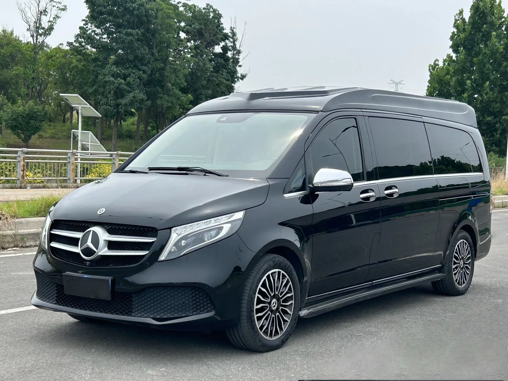 Mercedes-Benz V-Class 2021 V 260 L Long Wheelbase Premium Edition