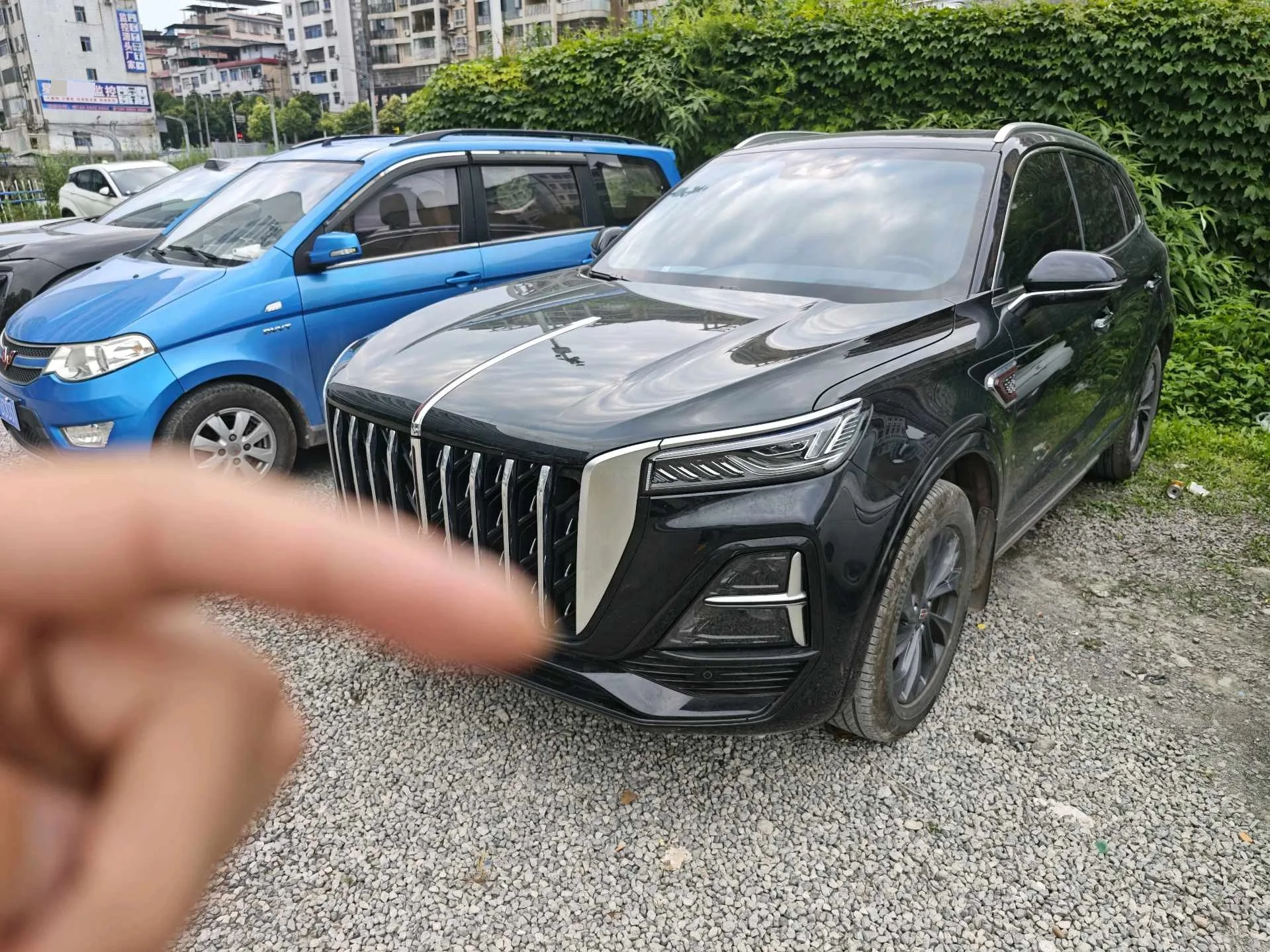 Hongqi HS5 2023 2.0T Flagship Pro Edition