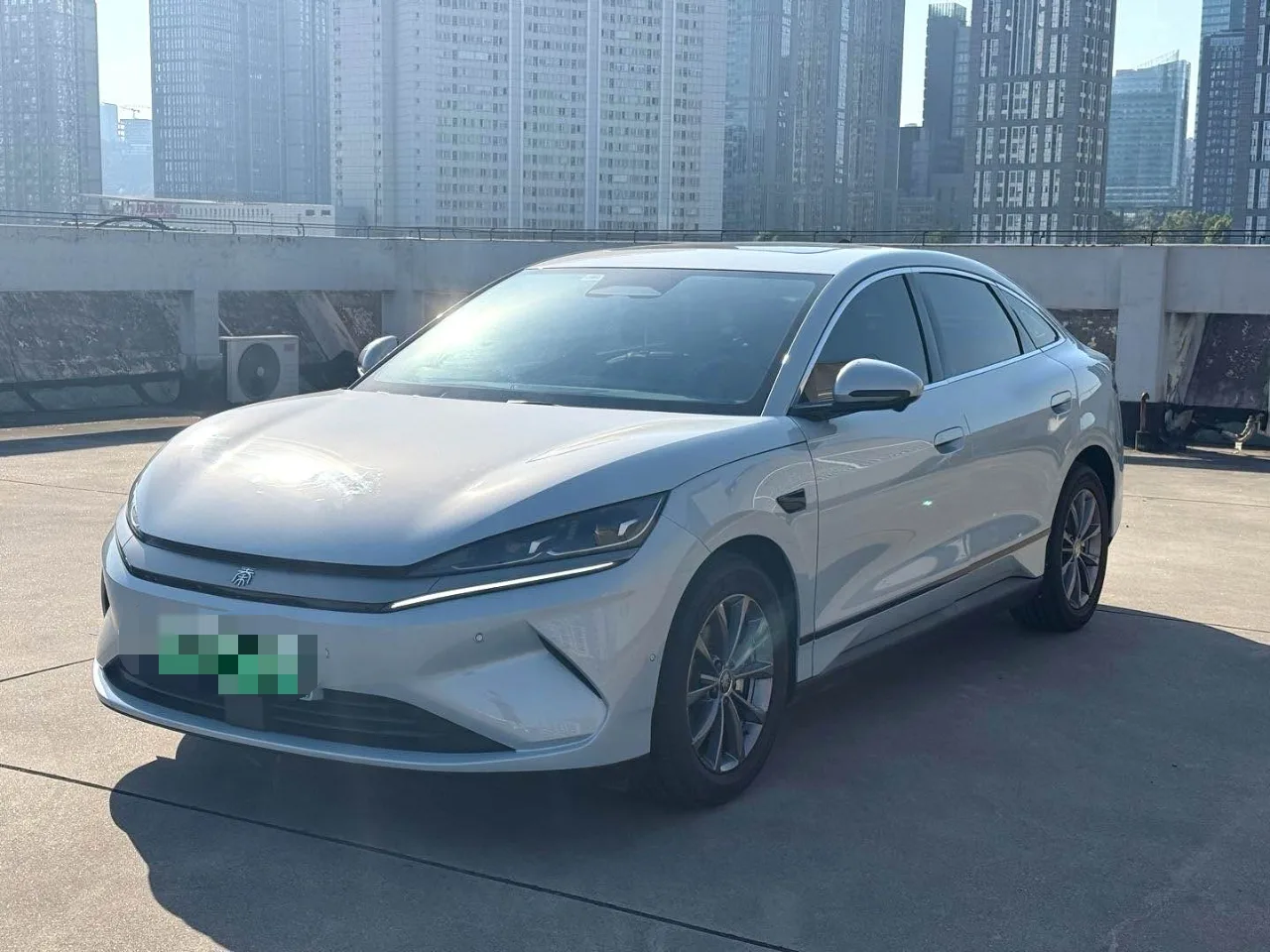 BYD 2025 Qin L EV 545KM Super Edition Automatic
