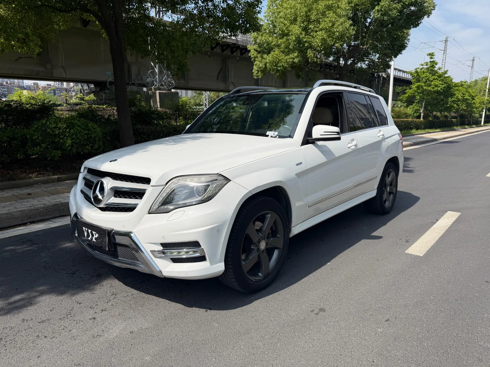 Mercedes-Benz GLK-Class 2015 GLK 260 4MATIC Fashion Edition Ultimate Version