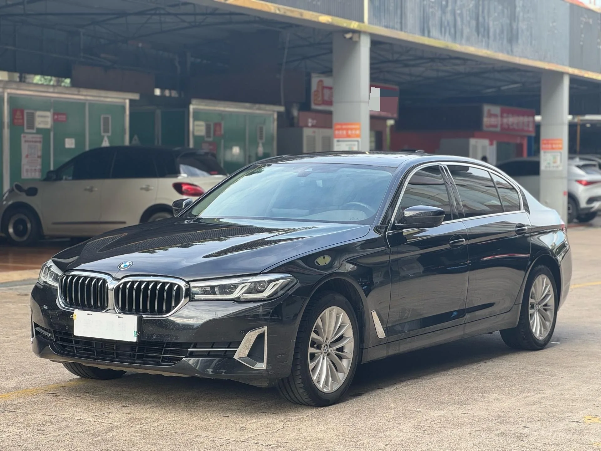 2022 BMW 5 Series Facelift 525Li Luxury Package