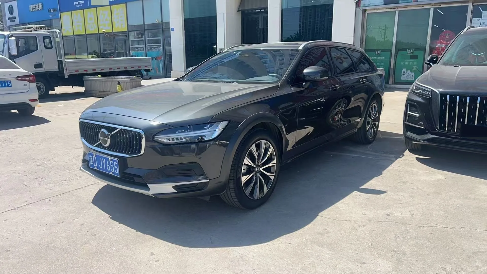 Volvo V90 (Imported) 2025 Model Year V90 Cross Country 48V 2.0T B5 AWD Smart Range Edition Automatic Transmission