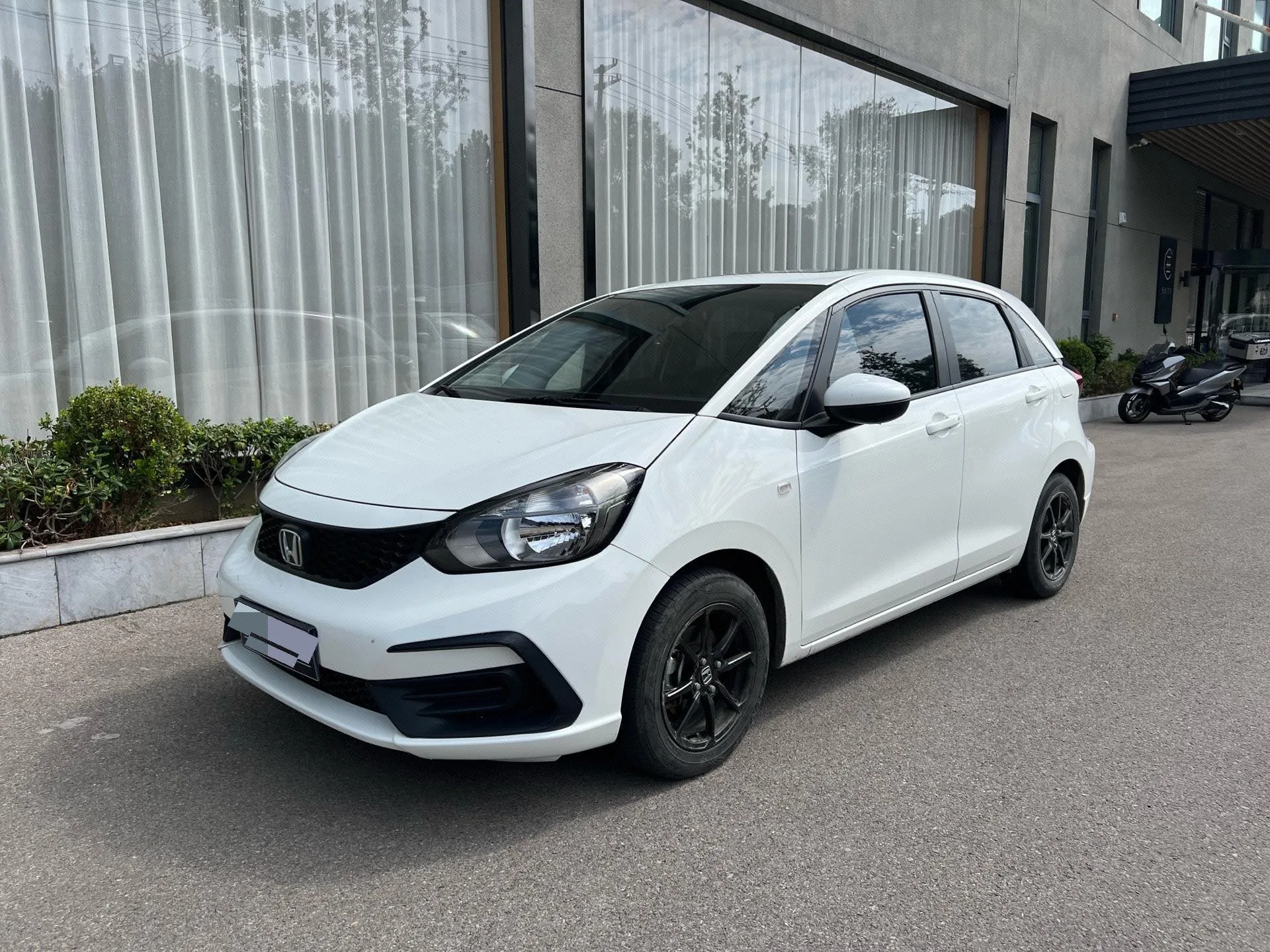 Honda Fit 2022 1.5L CVT Trendy Sunroof Edition