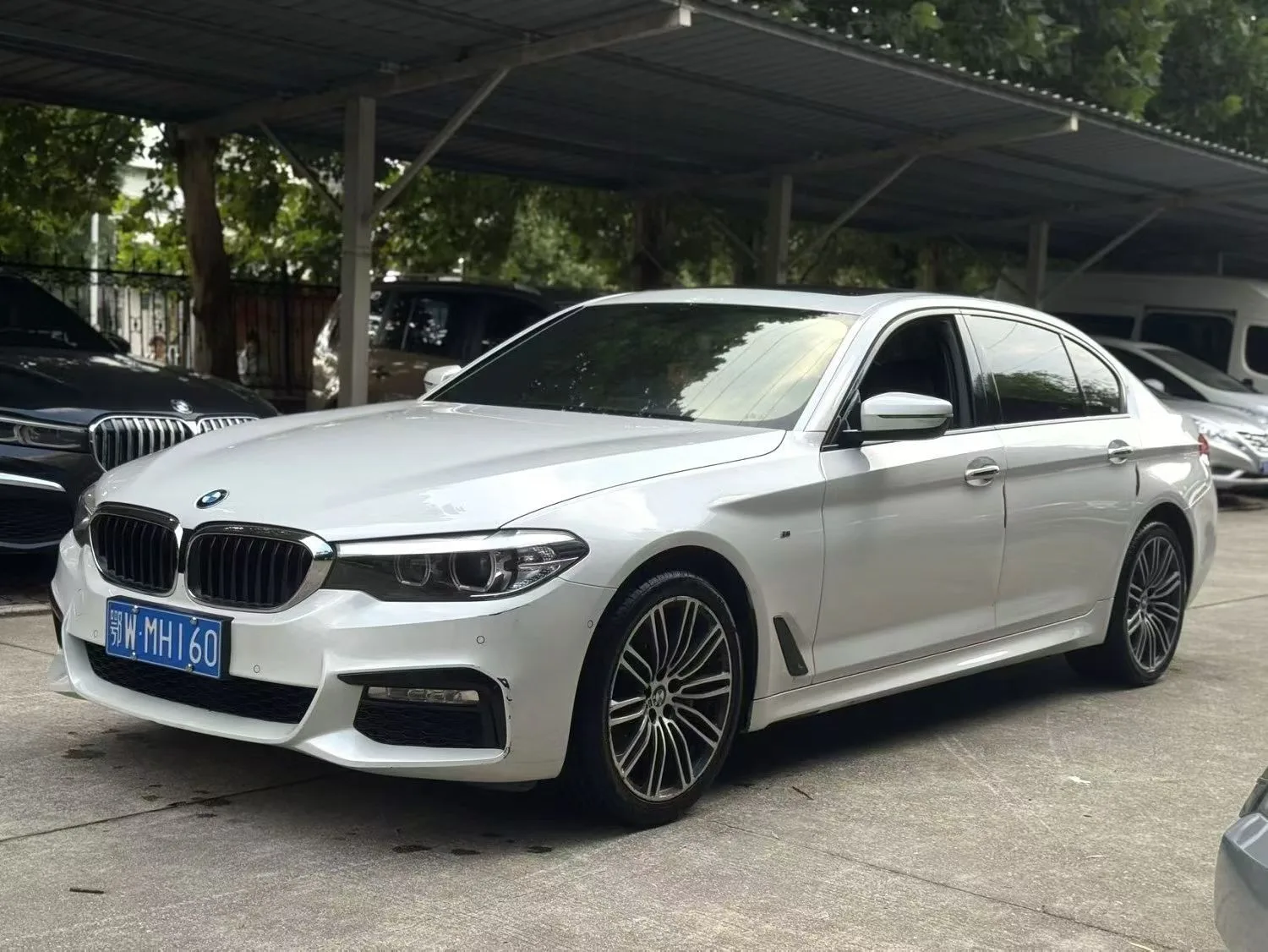 宝马 5 系列 （进口） 2018 530i M 运动 包裹
