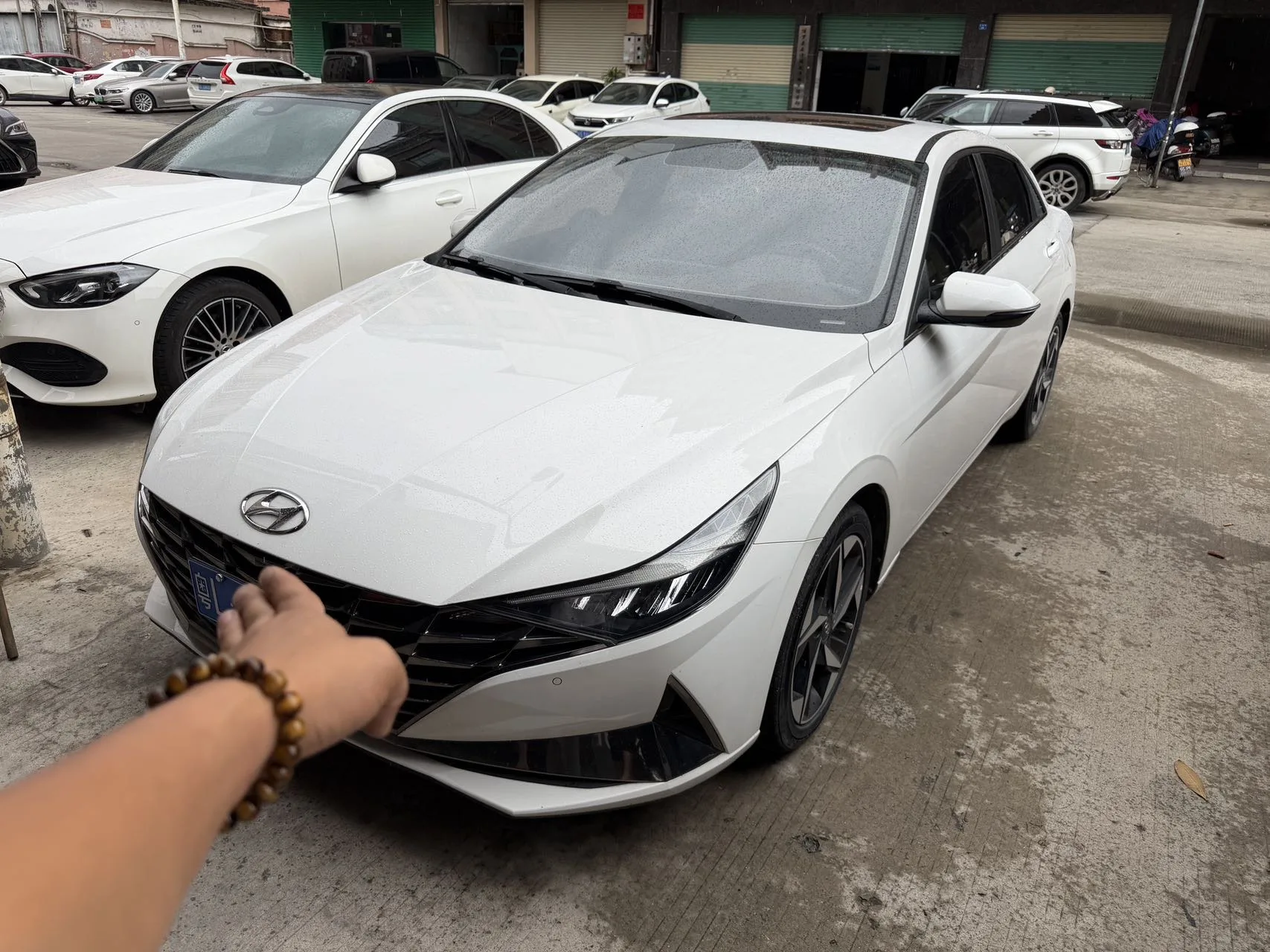Hyundai Elantra 2021 1.5L CVT GLX Elite Edition