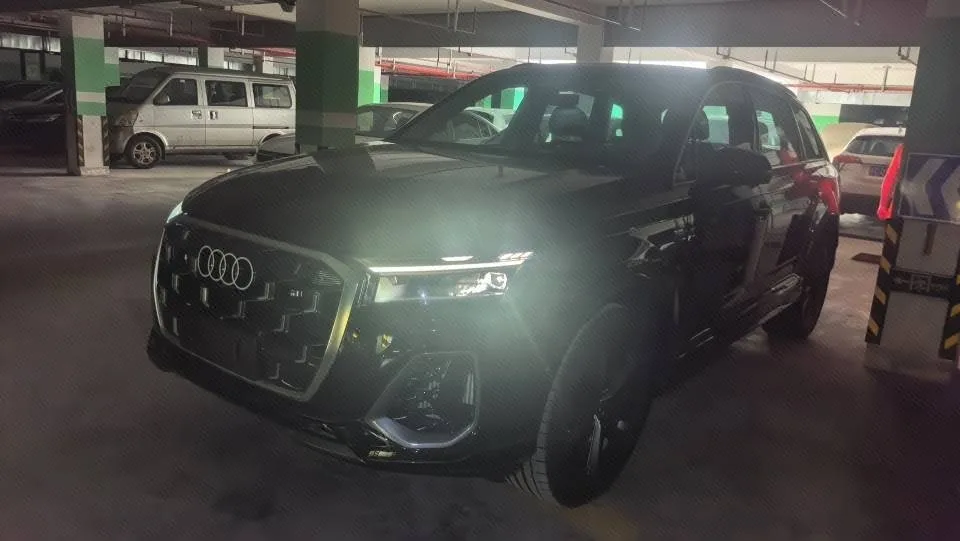 Audi Q7 (Imported) 2025 Q7 48V 3.0TFSI 55TFSI Quattro S line Black Knight Edition Automatic Transmission