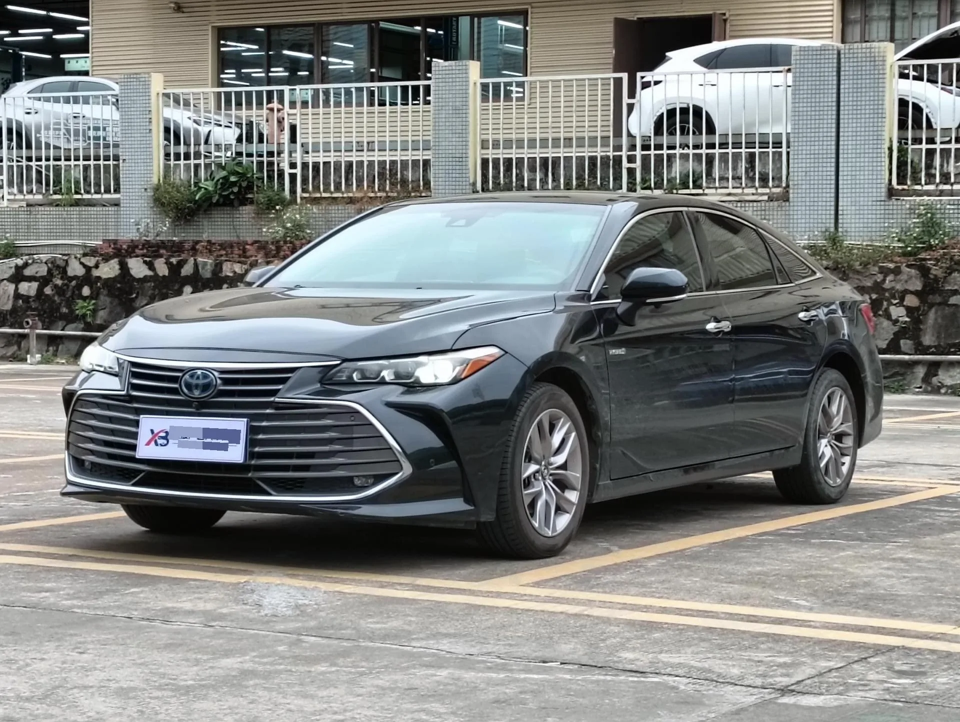 2019 Toyota Avalon Hybrid 2.5L Luxury Edition (National V Emission Standard)