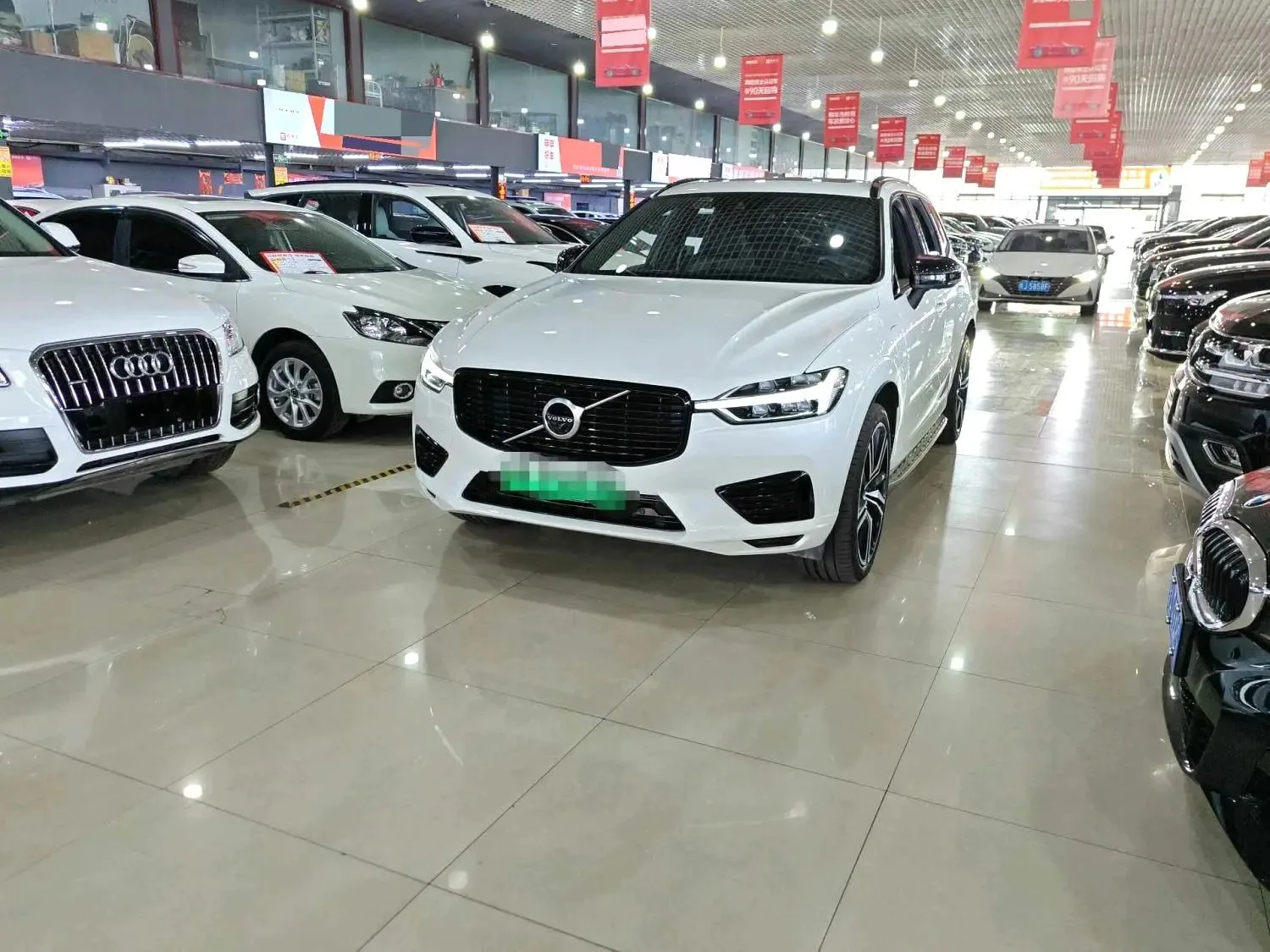 2020 沃尔沃 XC60 T8 电子驱动 杂交种 聪明的 运动 版