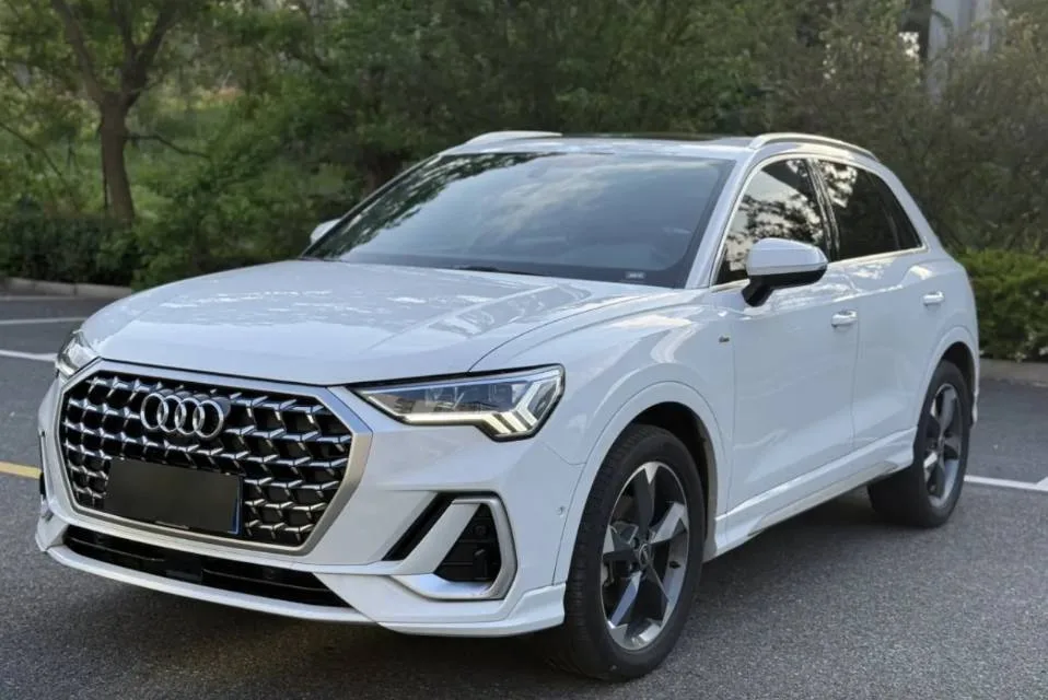 2024 Audi Q3 1.5 TFSI 35 TFSI Sport Edition, Automatic Transmission