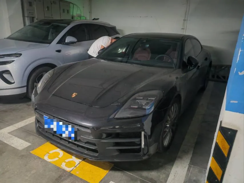 Porsche Panamera (Imported) 2026 Model Year Panamera 4 Executive 2.9T Automatic Transmission