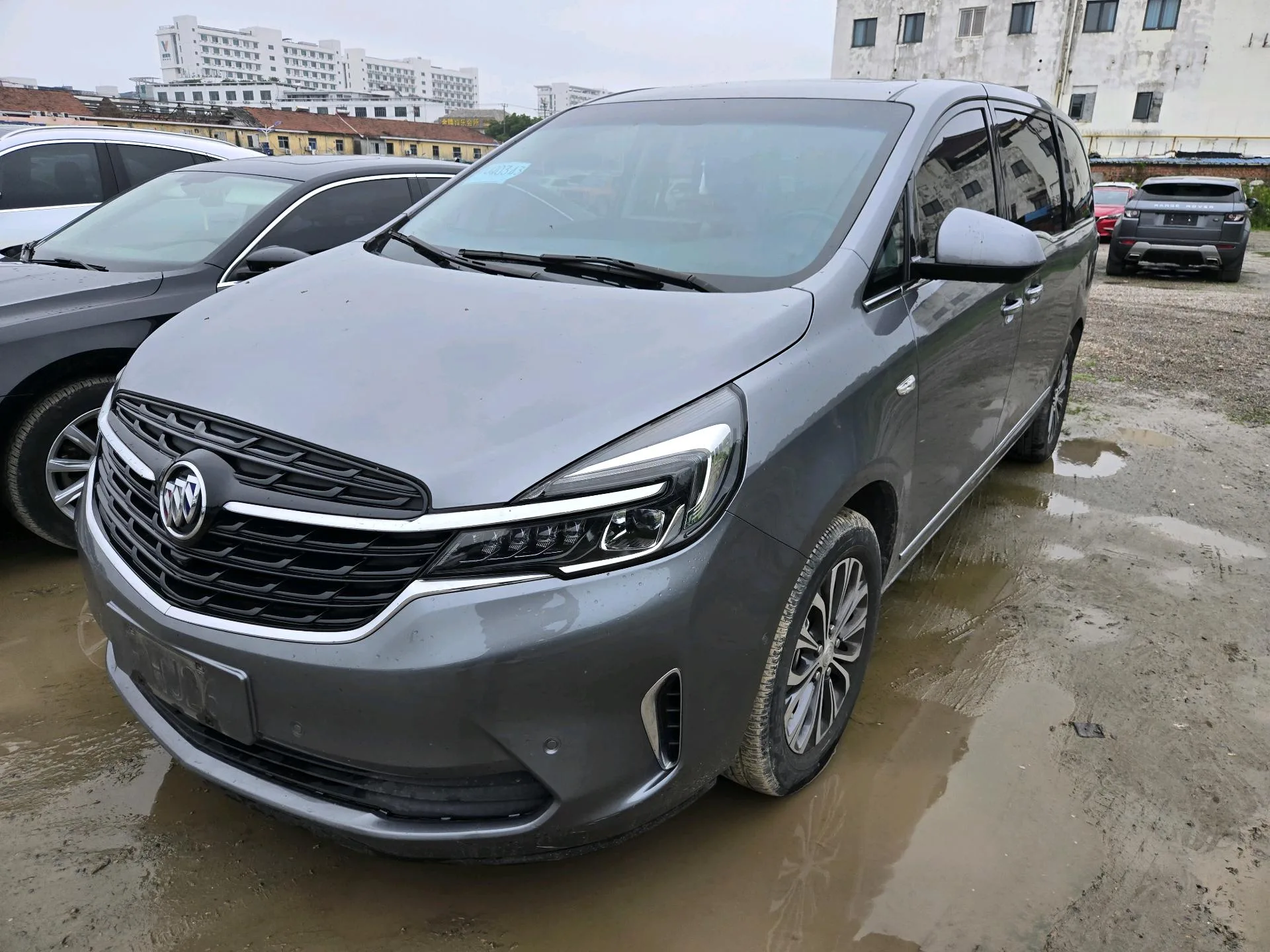 别克 GL8 2022 土地 商业 班级 652T 优质的