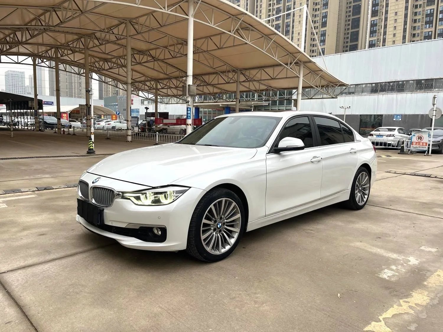 BMW 3 Series 2019 320Li Fashion Edition