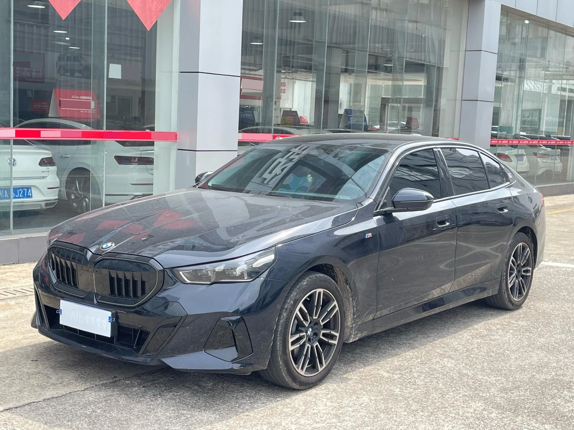2025 BMW 5 Series 530Li 48V 2.0T Luxury M Sport Package Automatic