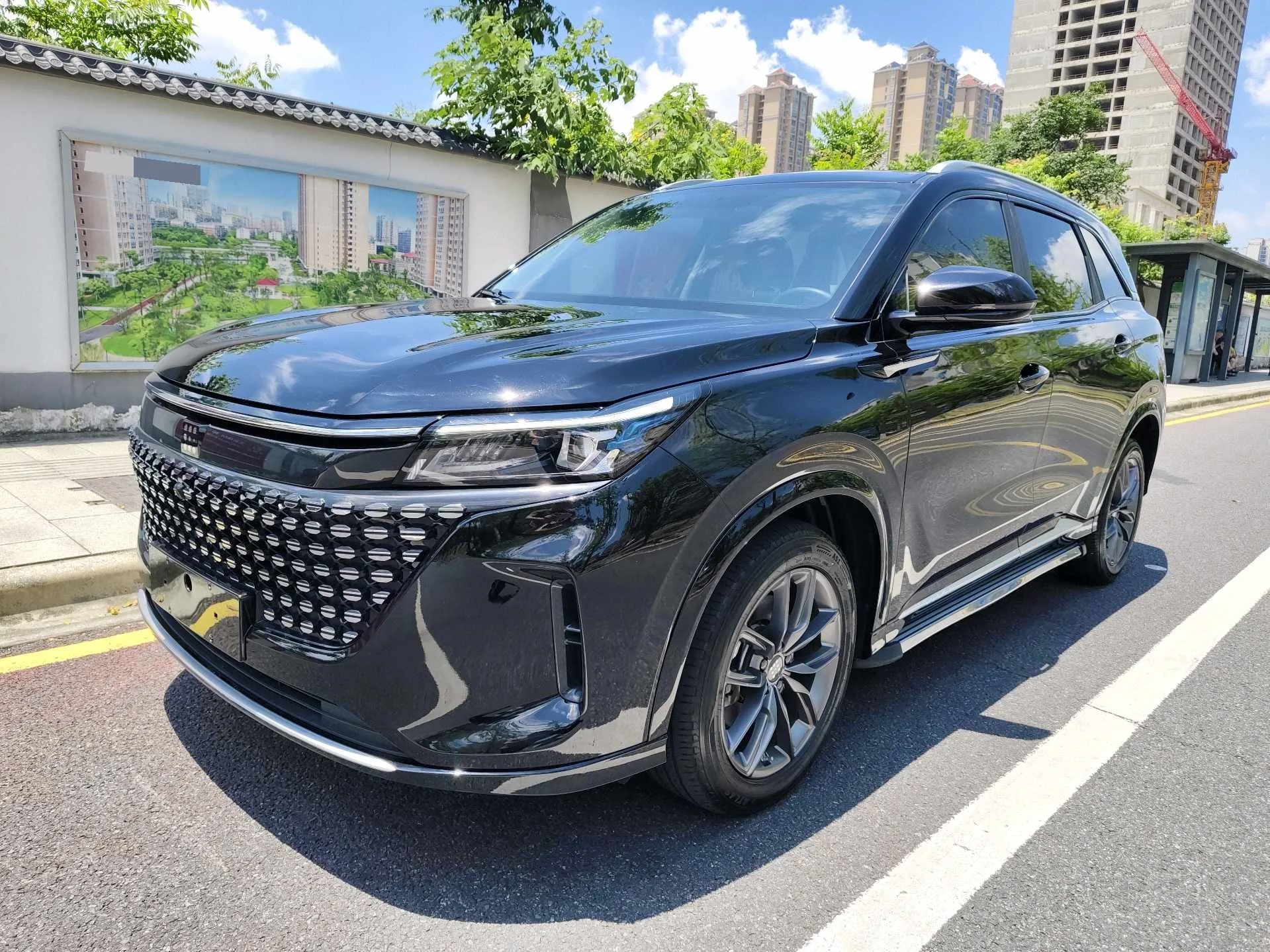 LanDian E5 2023 Model Year 1.5L DE-i 100KM Enjoy Edition 5-Seater