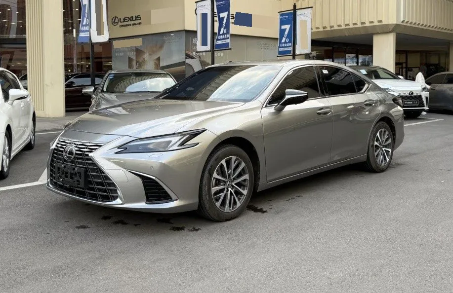 Lexus ES (Imported) 2025 ES200 2.0 CVT Premium Edition Automatic